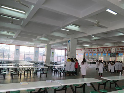 湖南中醫(yī)藥高等專科學(xué)校東校區(qū)食堂2